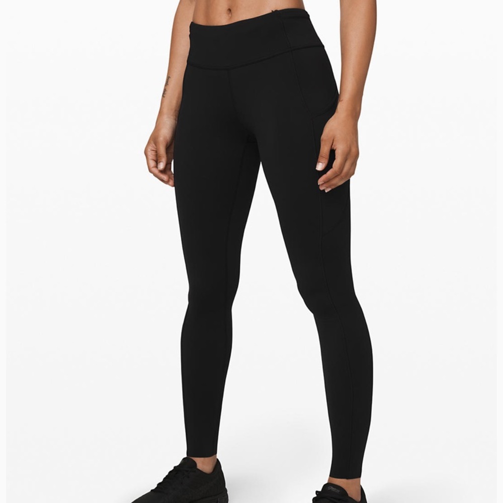 Size 4 Lulu lemon black mid rise leggings